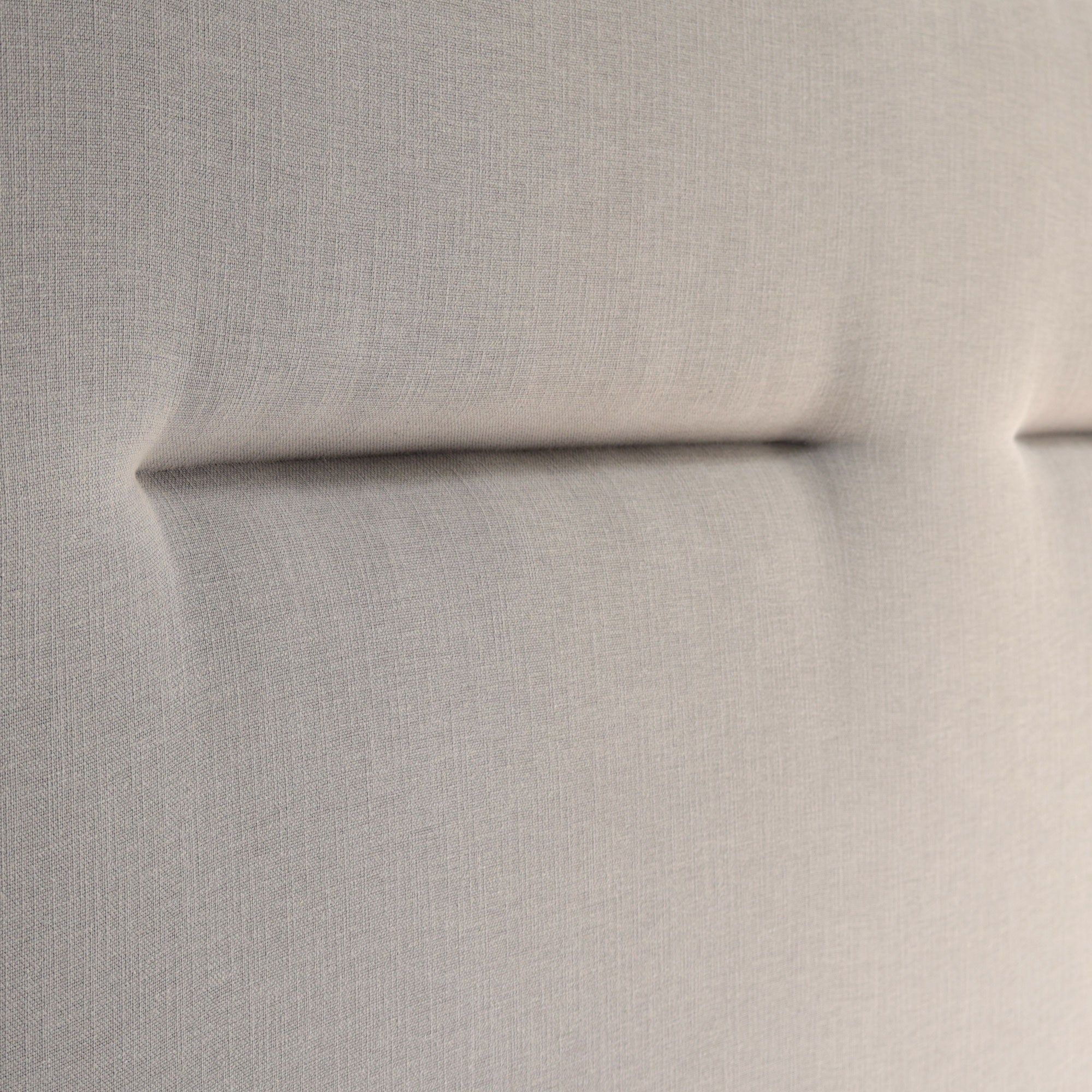 CAMA CAPITONADA HORIZONTAL GRUPO A